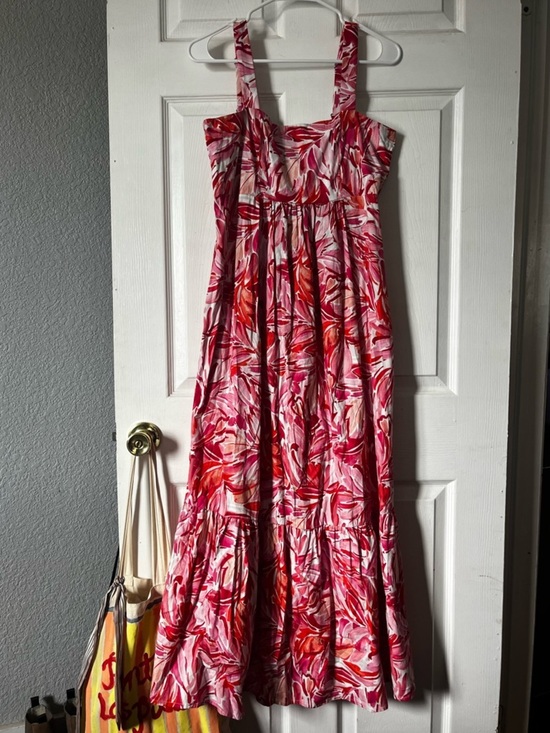 London Times Dresses & Skirts - London Times Red and Pink Floral Maxi Dress